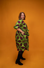 Charger l&#39;image dans la galerie, Robe Nandi - Imprimé Kribi - Longueur Midi - Taille 44/46