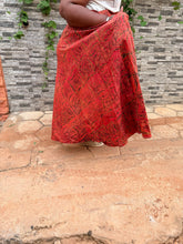 Charger l&#39;image dans la galerie, Jupe Sika orange - longueur maxi - Taille 52/54